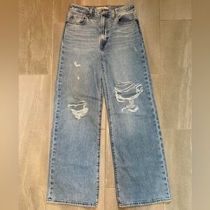 Womens Levi’s Jeans